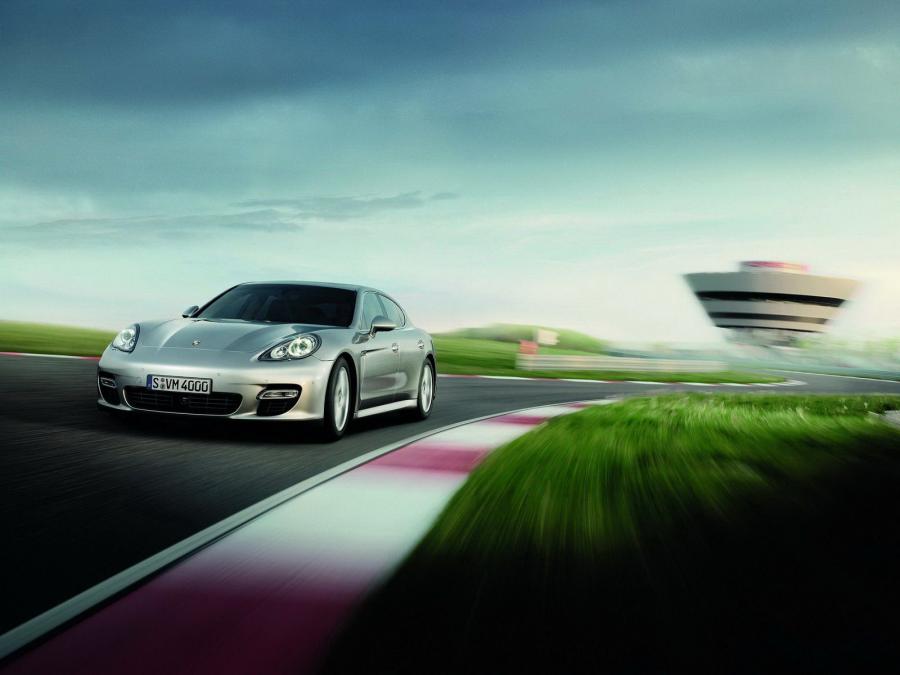  Porsche Panamera 2009 года  (фото 11 из 144)